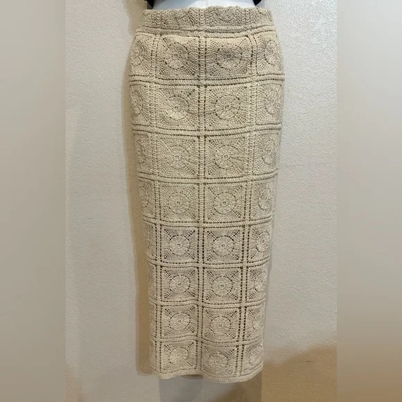 Primark Beige Crochet Skirt - Picture 1 of 8